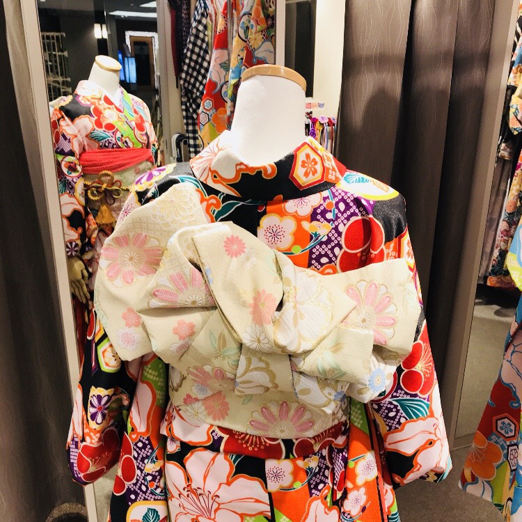 卒業式のご予約はお済みですか？