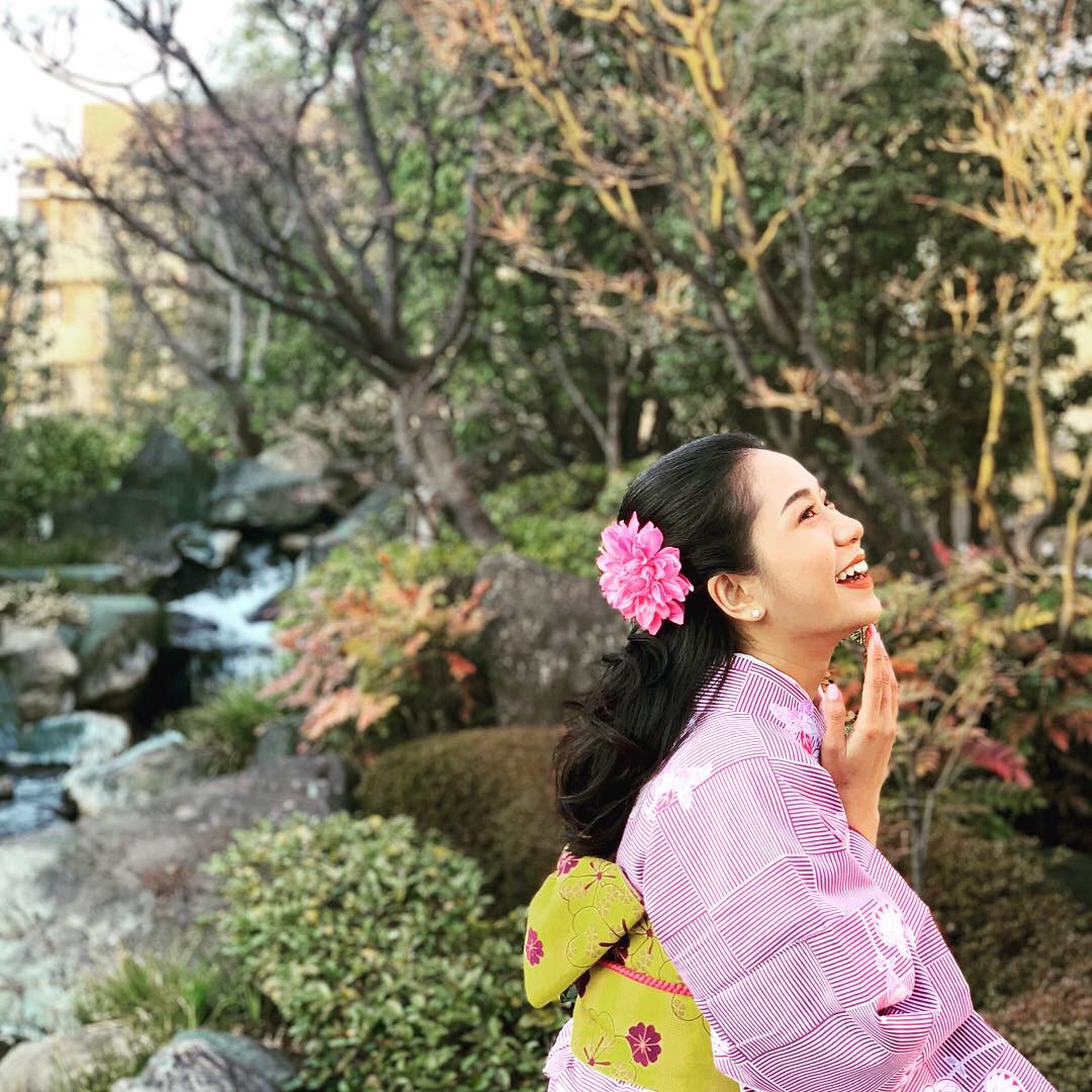 春の浅草散策