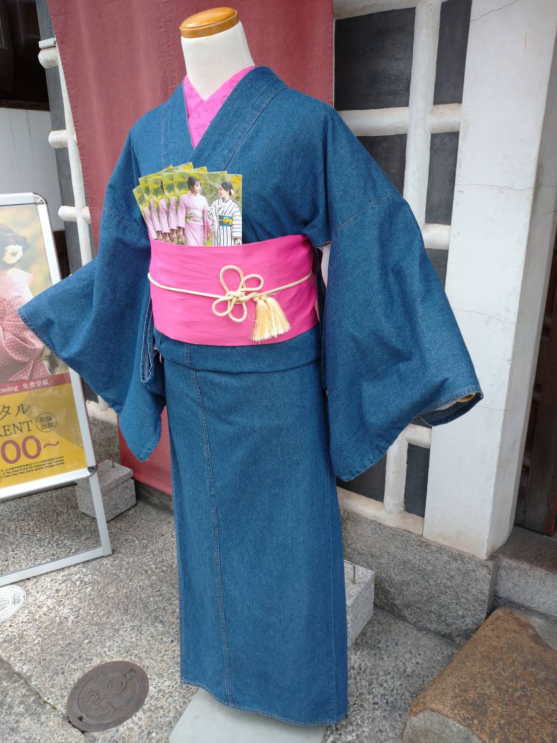 まだまだ、浴衣で散策を。