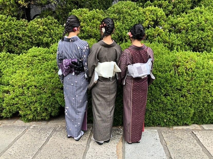 修学旅行の皆様もレトロコーデ♪
