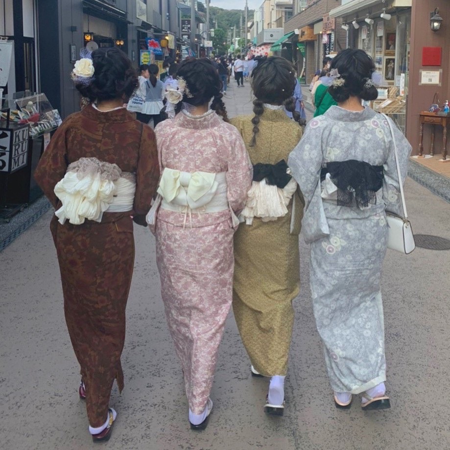 鎌倉小町通り店です٩(๑•ㅂ•)۶
